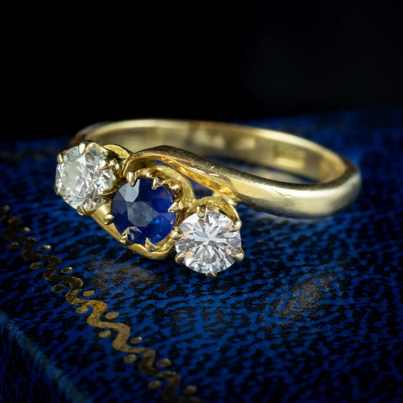 Antique Edwardian Sapphire Diamond Trilogy Twist Ring 18ct Gold Circa 1905