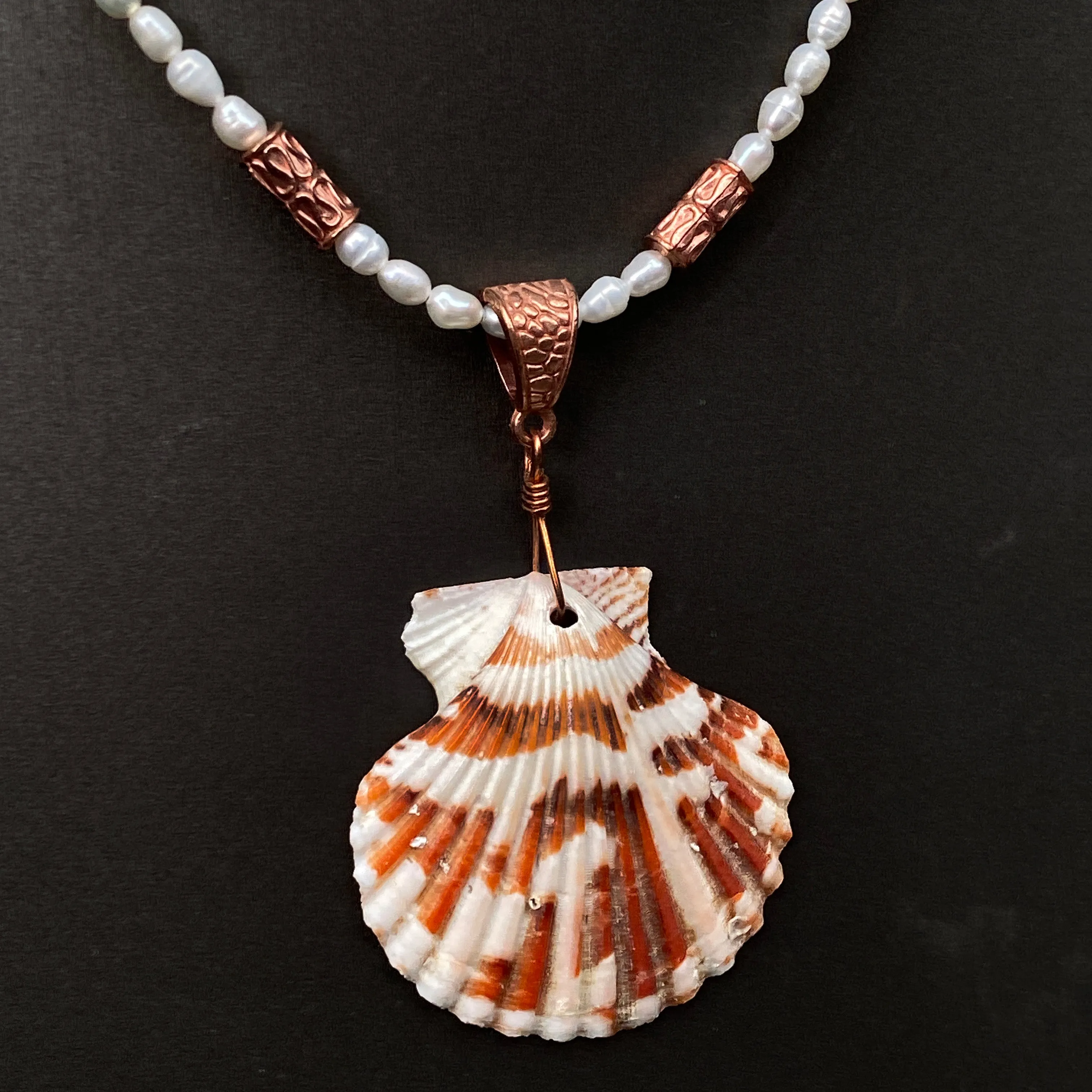 Elegant Beaded Pearl Necklace with Unique Shell Pendant