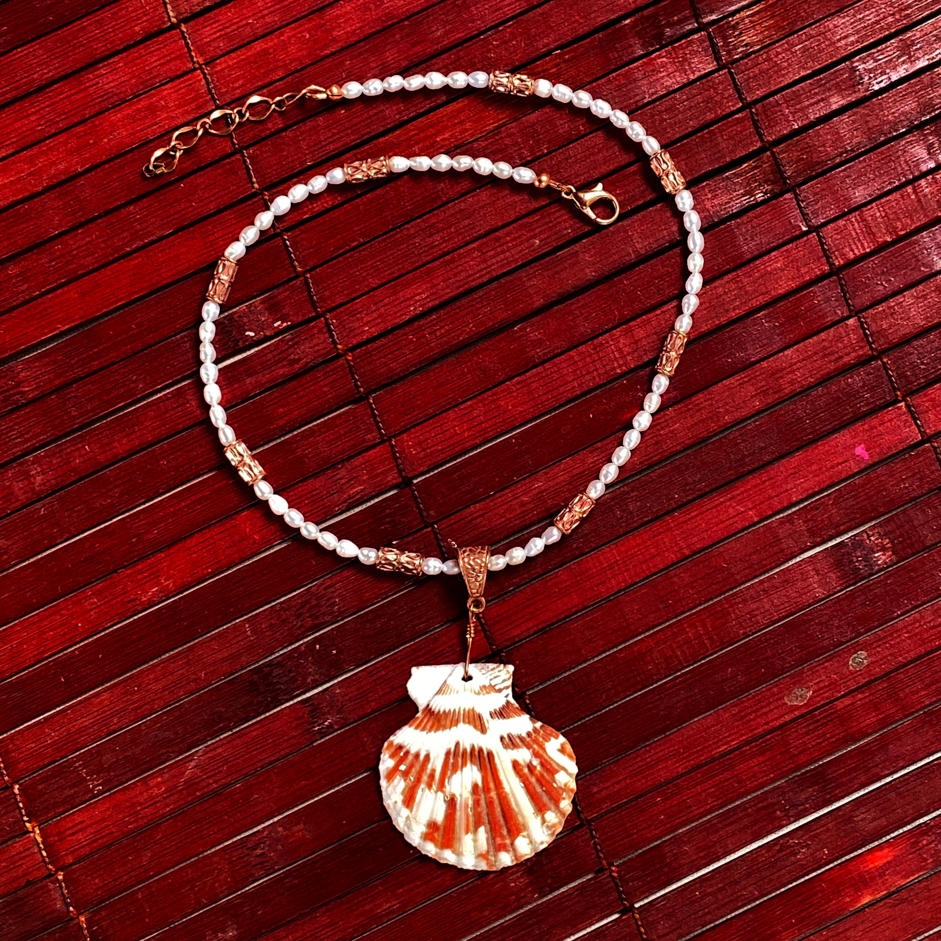 Elegant Beaded Pearl Necklace with Unique Shell Pendant