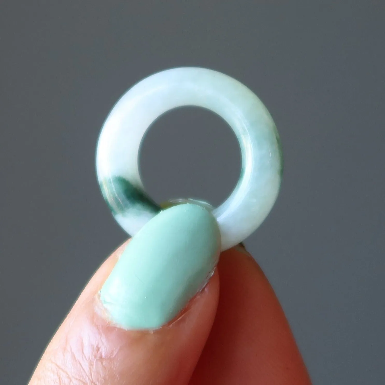 Jade Display Stand Ring