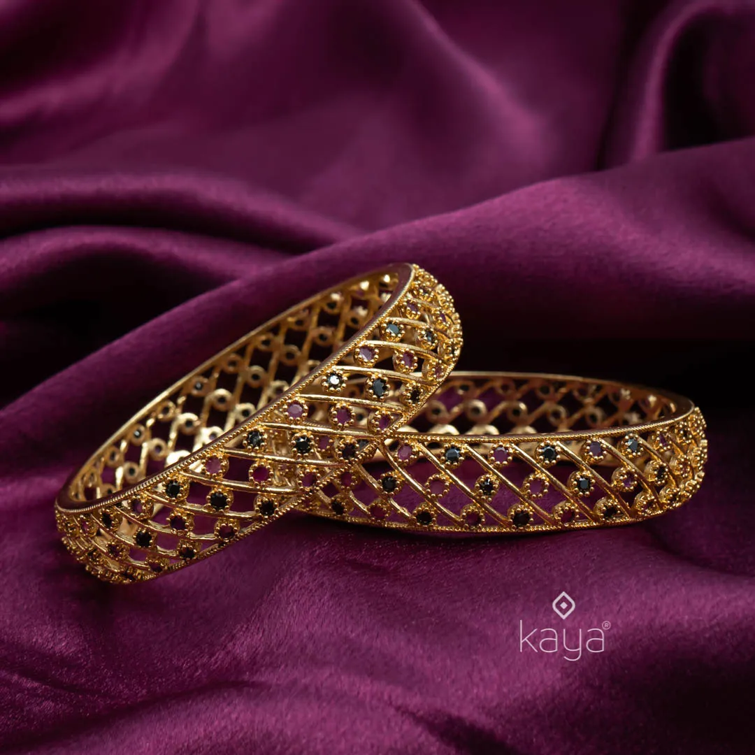 KF101276 - Gold Plated AD Bangle (pair)
