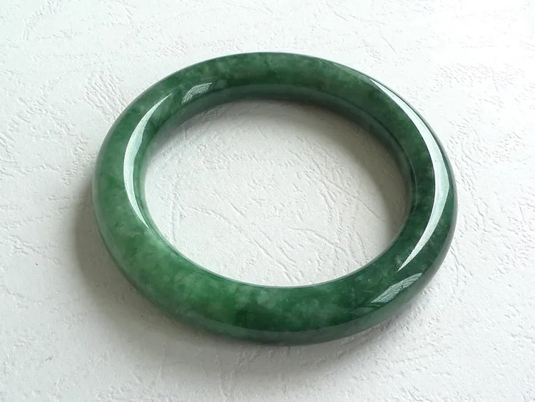 Natural Jade Bangle Jadeite Bangle Internal Diameter 55.8mm BER092