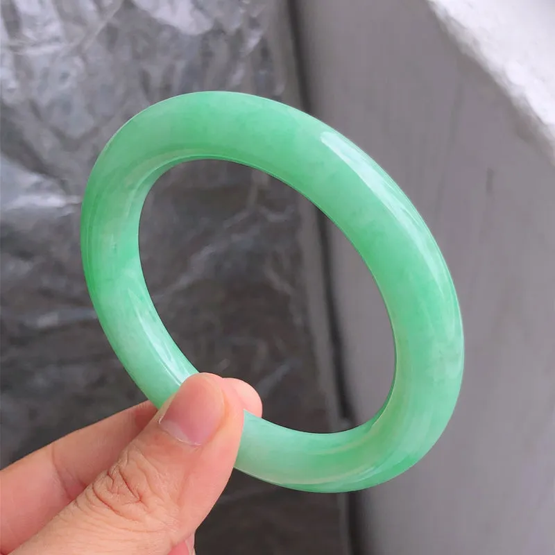 Natural Jade Bangle Jadeite Bangle Internal Diameter 56mm NBE095