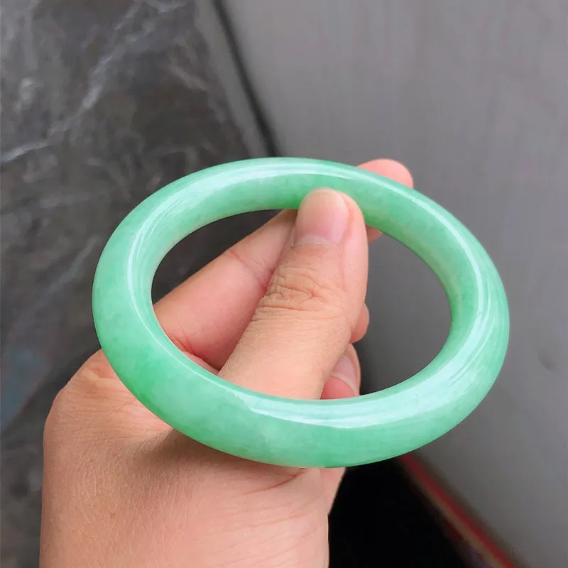 Natural Jade Bangle Jadeite Bangle Internal Diameter 56mm NBE095