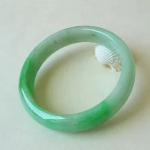 Natural Jade Bangle Jadeite Bangle Internal Diameter 58.5mm BER398