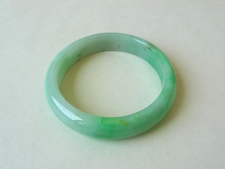 Natural Jade Bangle Jadeite Bangle Internal Diameter 58.5mm BER398
