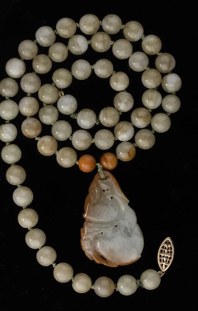 Vintage Burmese natural jadeite pendant and bead necklace. j-nlja863